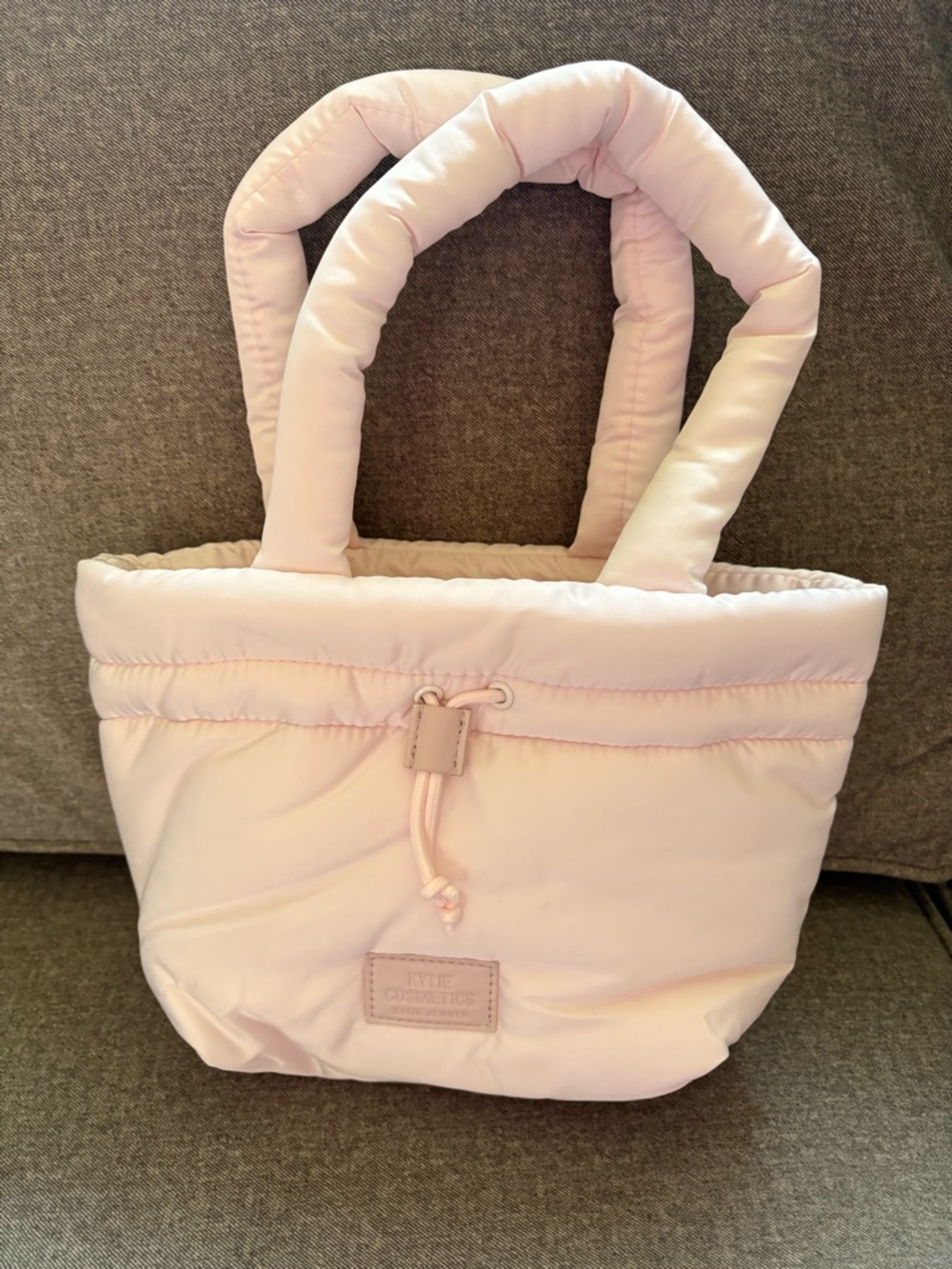 Kylie Cosmetics Light Pink Puffer Cosmetic Pouch with Drawstring - Picture 2 of 4